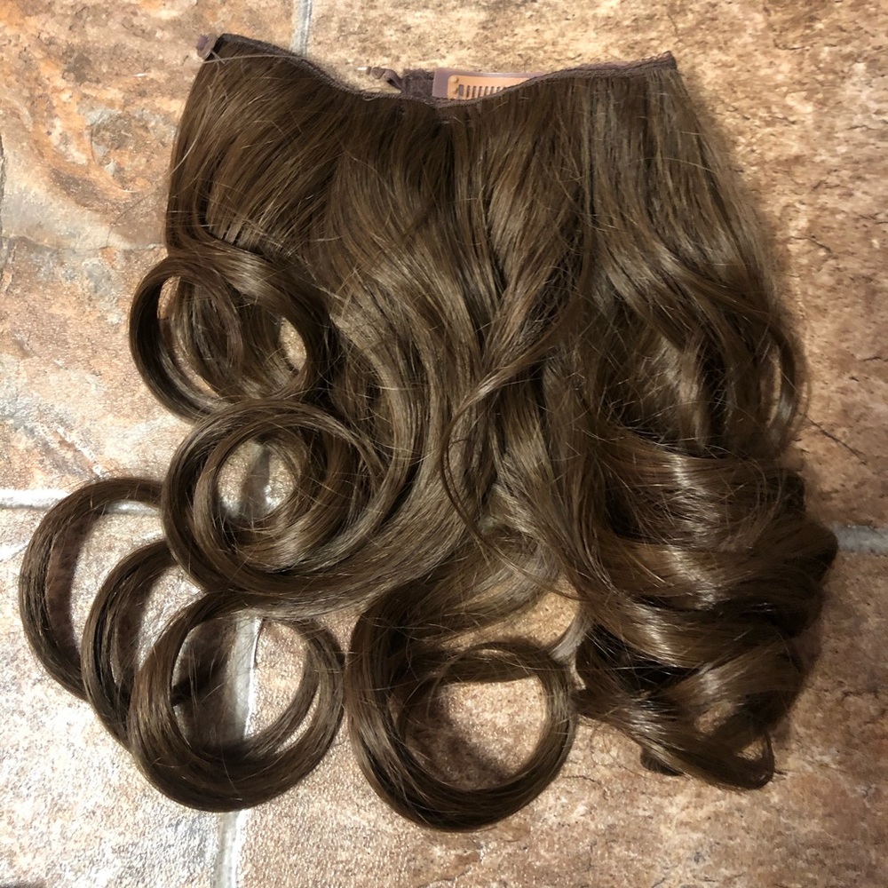 Invisible Remy Hair Extension - Picture 2 of 5